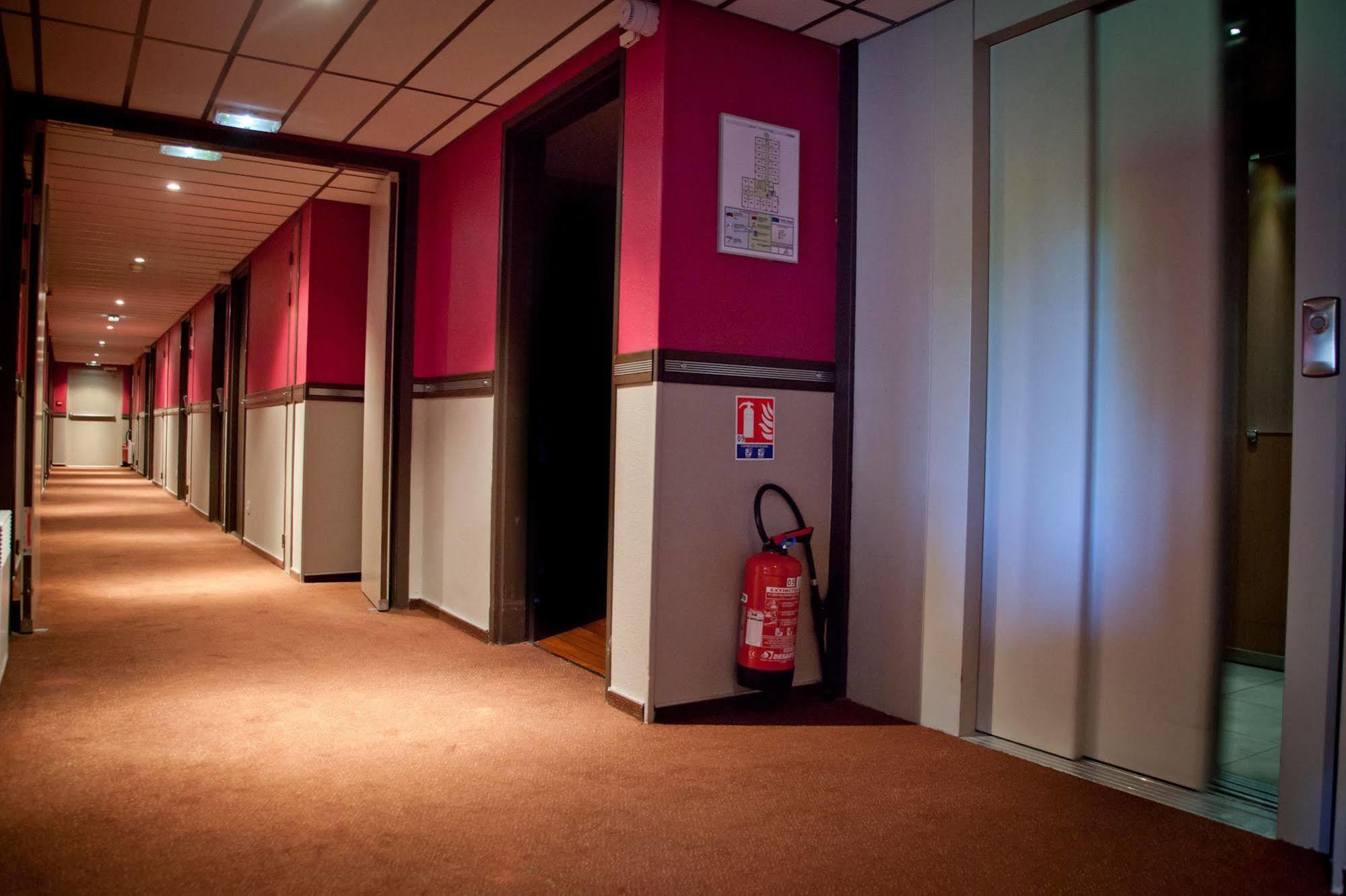 B&B Hotel Pau Zenith Экстерьер фото